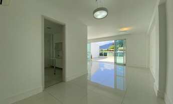 Imagem 2: Cobertura duplex para venda tem 332 metros quadrados com 4 quartos