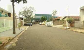 Imagem 4: Casa para venda possui 100 metros quadrados com 3 quartos em São Cristóvão - Londrina - PR