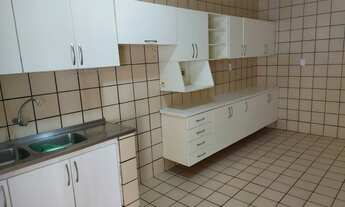 Imagem 2: Apartamento para venda tem 108 metros quadrados com 4 quartos em Maraponga - Fortaleza - C