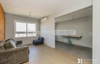 Imagem 2: Porto Alegre - Apartamento Padrão - Navegantes