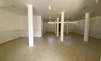 Imagem 3: Loja 700m² Galpão / depósito com aluguel por R$5.500 /mês