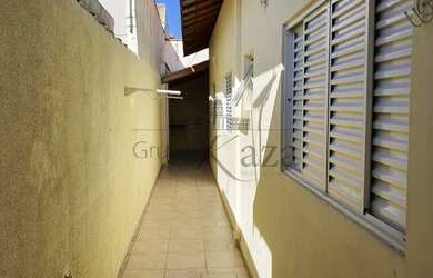 Imagem 3: Casa para aluguel e venda possui 90 metros quadrados com 3 quartos