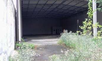 Imagem 2: Amplo sobrado com 1.000m2 no trecho urbano da via Anchieta