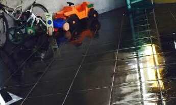 Imagem 6: Vendo Casa em Colombo C/4 quartos 1 Suite/Hidro dupla,Piscina 4x8 aquecida,Terreno grande