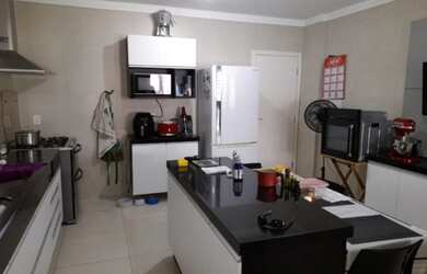 Imagem 7: Casa de condomínio no Parque 10 a venda