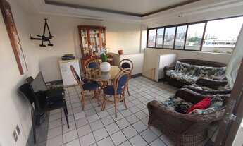 Imagem 2: Apartamento para venda possui 240 metros quadrados com 4 quartos em Itaigara - Salvador