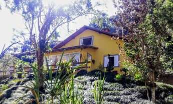 Imagem 3: Casa com 3 dormitórios à venda, 196 m² por R$ 900.000,00 - Golfe - Teresópolis/RJ