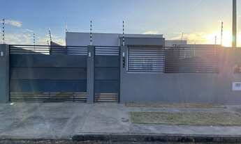 Imagem 1: Casa jardim Bougainville