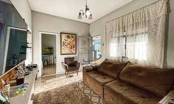 Imagem: Casa com 3 quartos à venda, 198 m² por