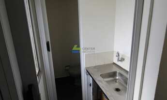 Imagem 6: Sala Comercial em frente do metrô