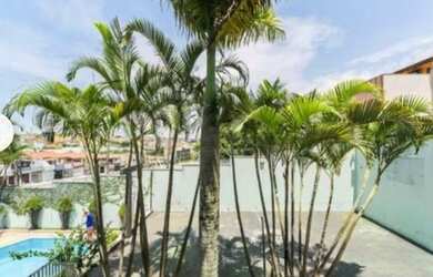 Imagem 4: Sobrado para aluguel tem 600 metros quadrados com 6 quartos em Assunção - São Bernardo do