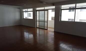 Imagem 2: Apartamento para venda possui 270 metros quadrados com 4 quartos em Lourdes - Belo Horizon