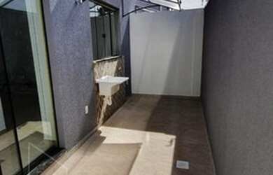 Imagem 7: Sobrado para Venda em Ponta Grossa, Jardim Carvalho, 3 dormitórios, 1 suíte, 3 banheiros