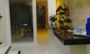 Imagem: Predio comercial ribeira