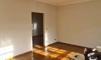 Imagem 5: Casa para aluguel possui 180 metros quadrados com 2 quartos em Monte Castelo - Campo Grand