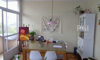 Imagem: Porto Alegre - Apartamento Padrão - Bom