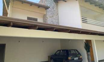 Imagem 3: Casa Setor Marista 4 suítes - Rua 1135 qse esquina c/ Al. Ricardo Paranhos