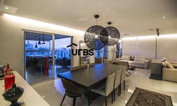 Imagem 3: Apartamento para venda tem 228 metros 2