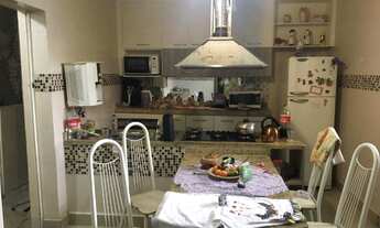 Imagem 3: Sobrado à Venda 200m2, 4 dormitórios, 2 vagas de garagem