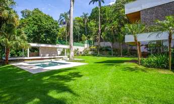 Imagem 3: Casa Cinematográfica com Vista para Gávea Golf Club e Pedra da Gávea