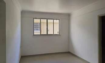 Imagem 2: 3 quartos 2 banheiros 1 garagem