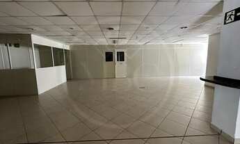 Imagem 6: PRÉDIO NA AV. DJALMA BATISTA