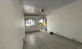 Imagem: Casa com 2 dormitórios para alugar, 74m²