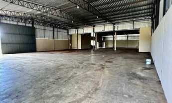 Imagem 4: Galpão espaçoso na saída pra Cuiabá