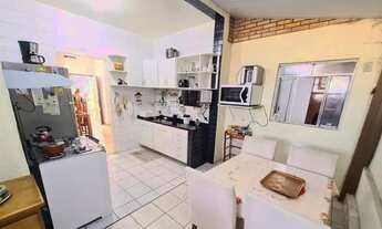 Imagem 2: Casa para venda tem 120 metros quadrados com 4 quartos em Jardim Campos Verdes - Hortolând