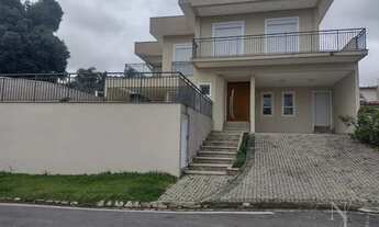 Imagem 2: Casa Sobrado de Condominio em Arujá Country Club - Arujá