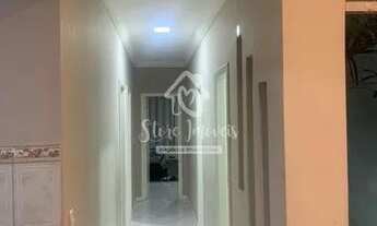 Imagem 3: Casa ampla com quintal no Parque das Laranjeiras 3 dormitórios