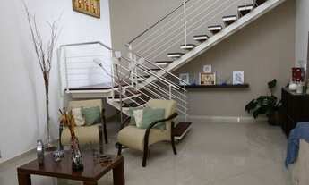 Imagem 6: Linda casa a venda na Vila Oliveira, 3 dormitórios sendo 2 suítes, quintal amplo, 310 M²