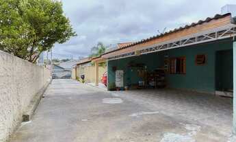 Imagem 2: Casa geminada a venda no Residencial Pinheiros I no bairro Pinheirinho
