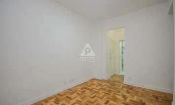 Imagem 5: Apartamento reformado Quarto & Sala em Copanema!