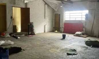 Imagem 6: Galpão para alugar, 380 m² por R$ 4.000/mês - Jardim Gurilândia - Taubaté/SP