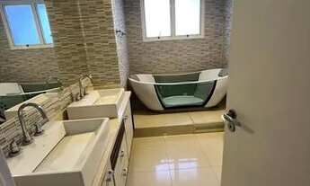 Imagem 3: Apartamento para venda tem 333 metros quadrados com 4 quartos