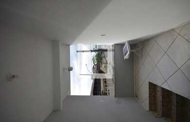 Imagem 6: Apartamento para Aluguel - Irajá, 2 Quartos, 254 m2