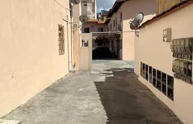 Imagem 4: Casa 2/4, tipo Village, cond fechado