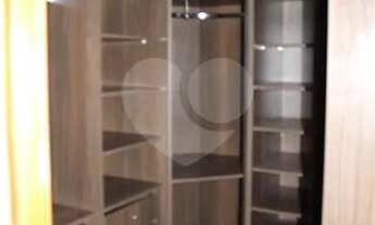 Imagem 3: Sobrado para aluguel e venda possui 300 metros quadrados com 3 quartos