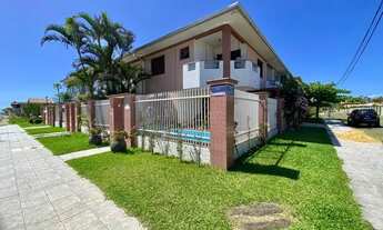 Imagem 2: Duplex com 2 quartos a poucos metros do mar