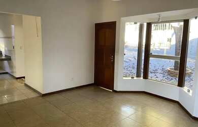 Imagem 2: Casa para aluguel possui 10 metros quadrados com 2 quartos em Lundcea - Lagoa Santa - MG