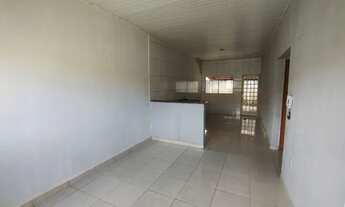 Imagem 5: Casa com 2 quartos, suíte, varanda em L, quintal no cond Paraíso no Vale das Brisas Senad