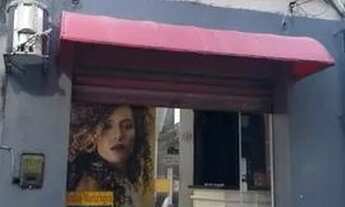 Imagem: Duas lojas Kitnet no centro de Angra dos