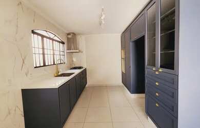 Imagem 4: Casa para locação com 3 dormitórios (1 suíte) no Condomínio Marambaia - Vinhedo/SP