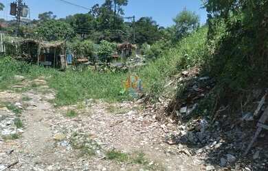 Imagem 3: Terreno para Venda no bairro Vila Carmosina, 710m2 m. Consulte outros imóveis em nosso can