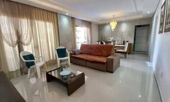 Imagem 2: Casa para alugar anual no centro de Balneário Camboriú