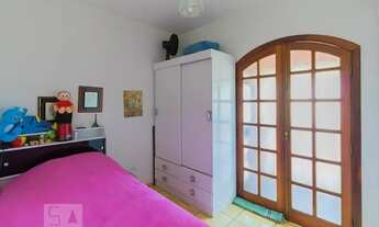 Imagem 2: Casa à Venda - Itaquera, 3 Quartos, 219 m2