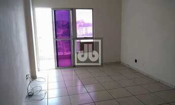 Imagem 2: Cachambi - Rua Cachambi varanda 2 quartos 1 vaga na escritura