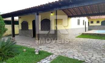 Imagem: Casa independente com 5 quartos no bairro