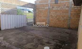 Imagem 2: CASA RESIDENCIAL à venda, 2 quartos, 2 vagas, LOTEAMENTO RESIDENCIAL PEQUIS - Uberlândia/M